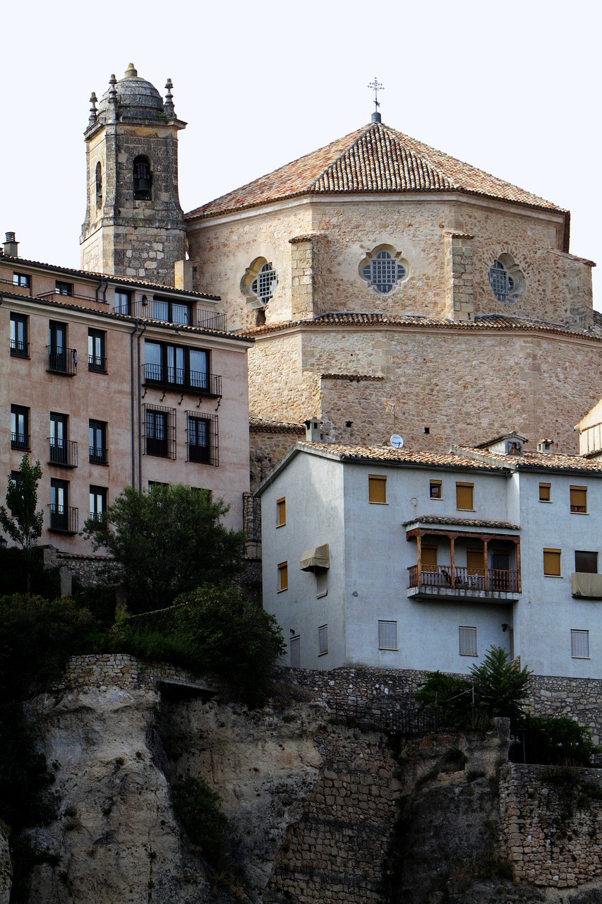 Hoteles para graduaciones, Cuenca